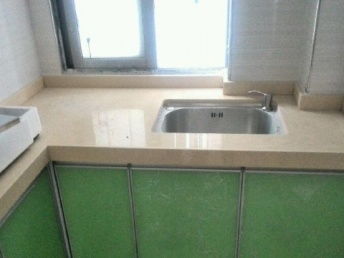 深圳寶安區(qū)石巖櫥柜定做 廠家直銷與專業(yè)經(jīng)驗的完美結(jié)合